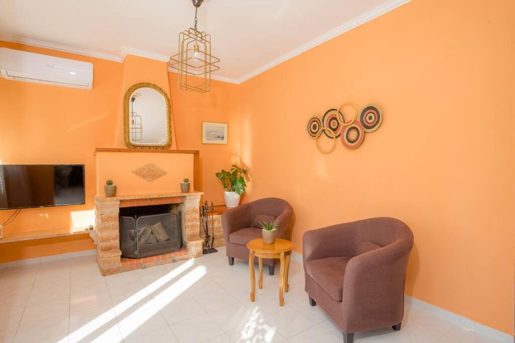New  2 Bedroom/ 2 Bath Ap.Nidri, Familia エクステリア 写真