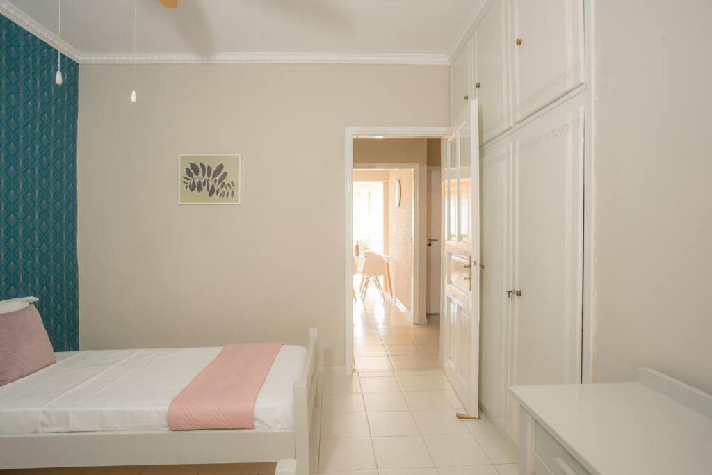 New  2 Bedroom/ 2 Bath Ap.Nidri, Familia エクステリア 写真